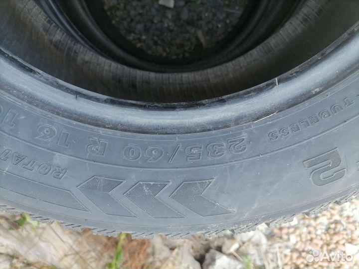 Nokian Tyres Hakkapeliitta 2 235/60 R16 90C