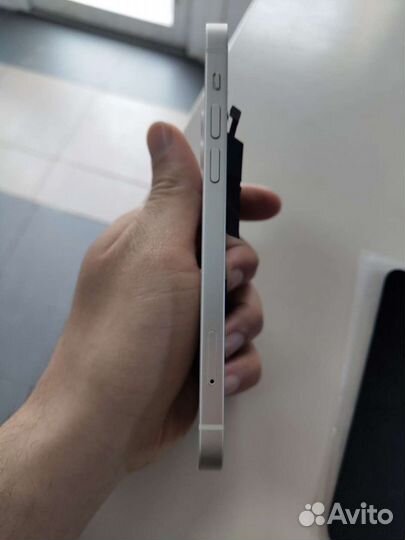 iPhone 12 разбор по запчастям,дисплей,корпус