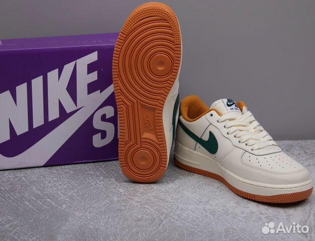 Кроссовки Nike Air Force 1