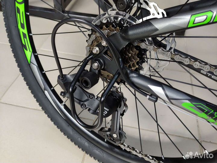 Велосипед 24 Stels Navigator 410 MD черн.мат./зел