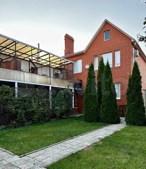 Дом 158,8 м² на участке 6 сот.