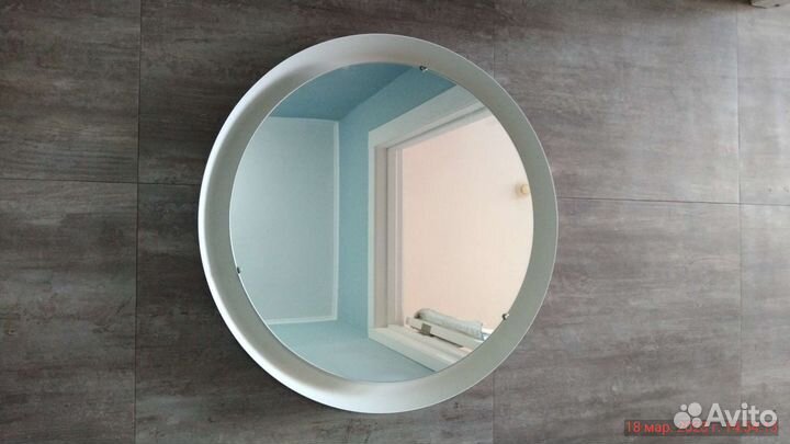 Зеркало в ванную с подсветкой круглое