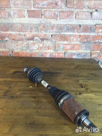 Привод передний левый Bmw X1 E84 N20B20 2012