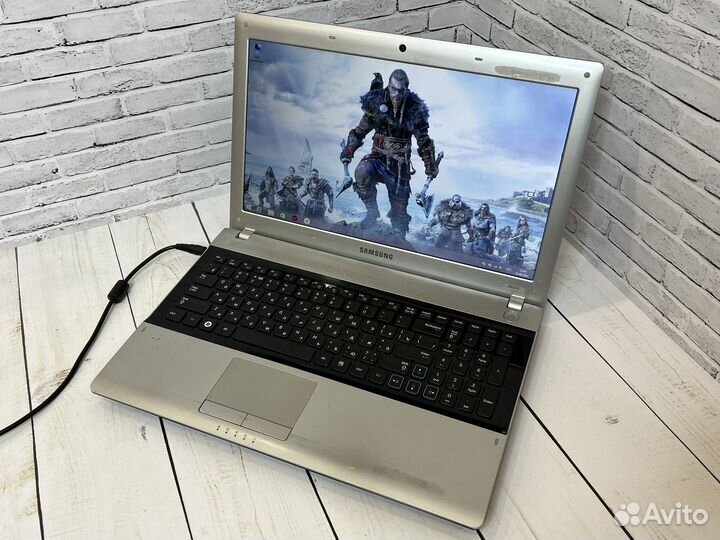 Быстрый ноутбук Samsung с гарантией