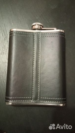 Фляжка подарили, не нужна