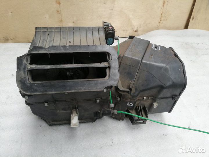 Корпус отопителя в сборе передний Mercedes-Benz