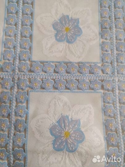 Скатерть, салфетки, клеенка, кухонные полотенца