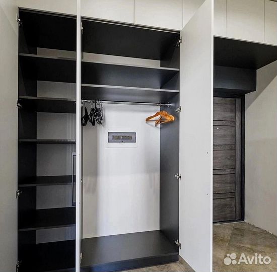 Шкаф в прихожую