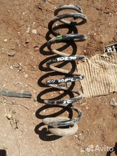 Пружина задняя левая Peugeot 308 4A/C EP6 2011