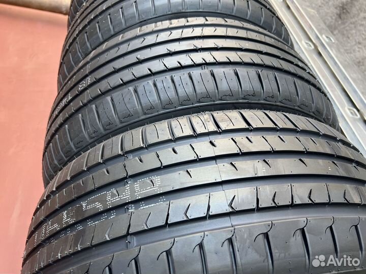 Sunwide RS-One 245/40 R20 106W