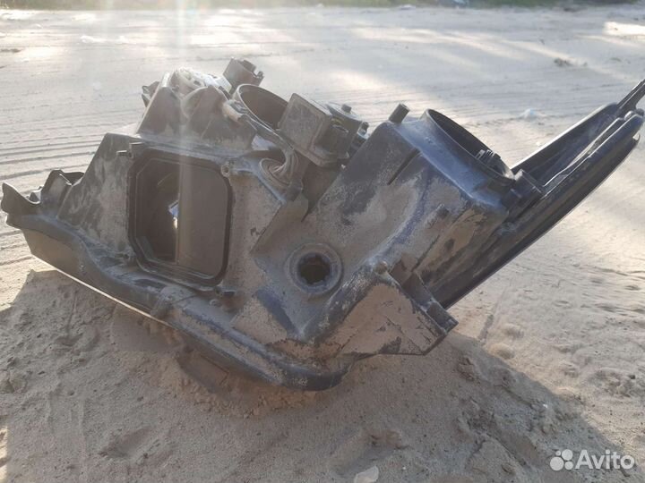 Фара Lexus LX570 2008г