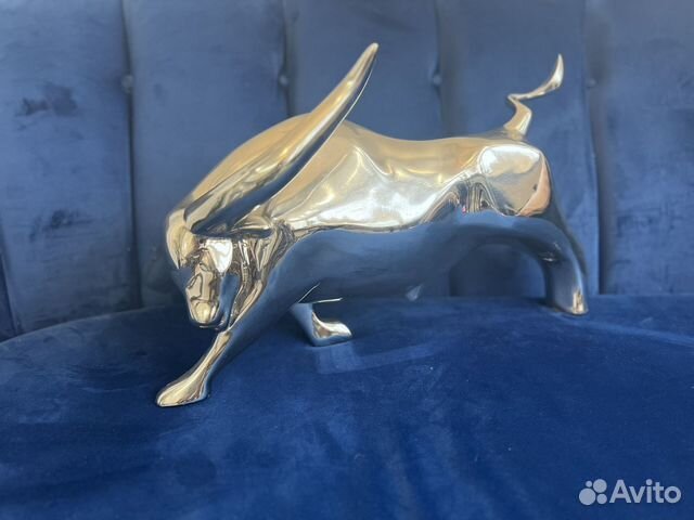 Огромная статуэтка быка купить в Москве | Товары для дома и дачи | Авито