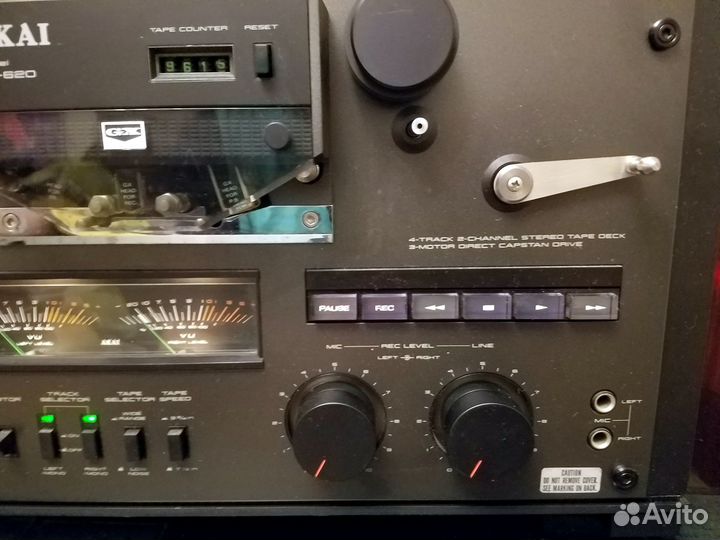 Катушечный магнитофон Akai GX-620 чёрный