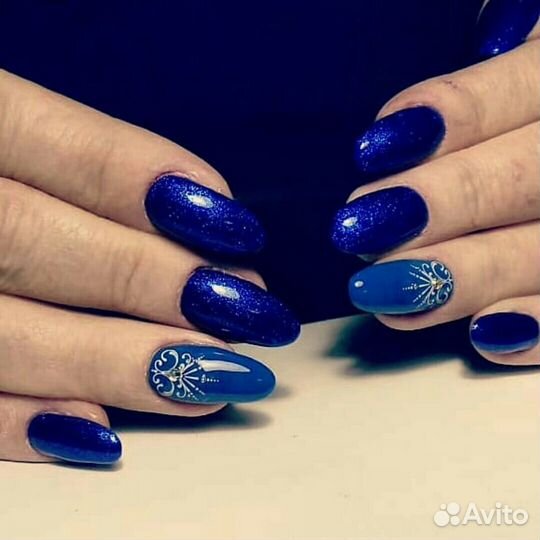 Модель на маникюр,педикюр, наращивание