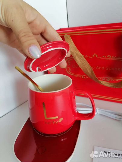 Красная кружка с подогревом в подарочной упаковке