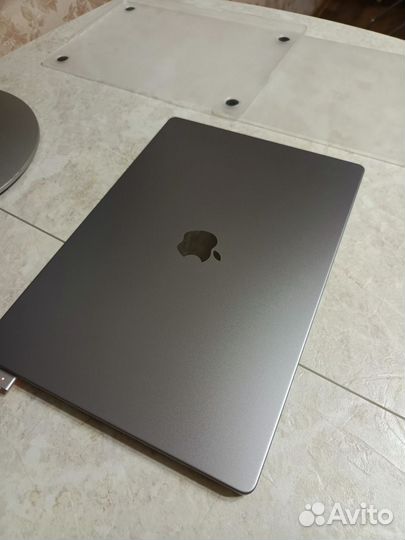 Macbook Pro 16 M1 Pro 16 512