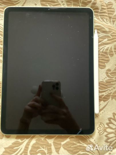 iPad air 4 с клавиатурой и стилусом