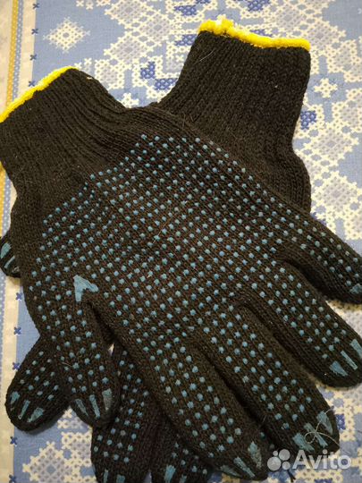 Перчатки