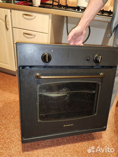 Духовой шкаф ariston
