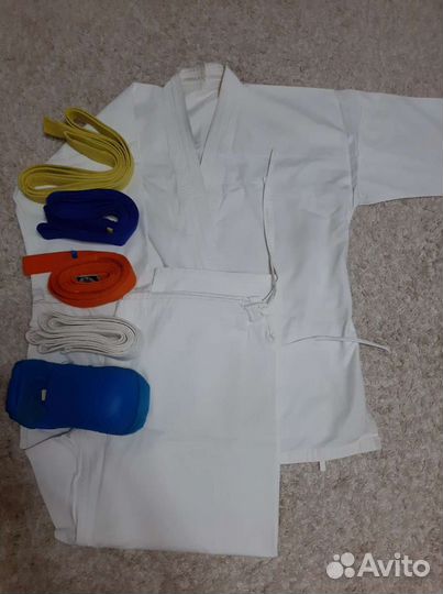 Кимоно для занятий каратэ
