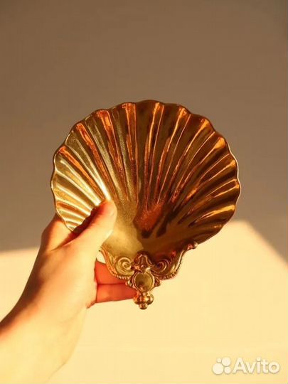 Икорницы, подносики, шкатулки, мелочницы