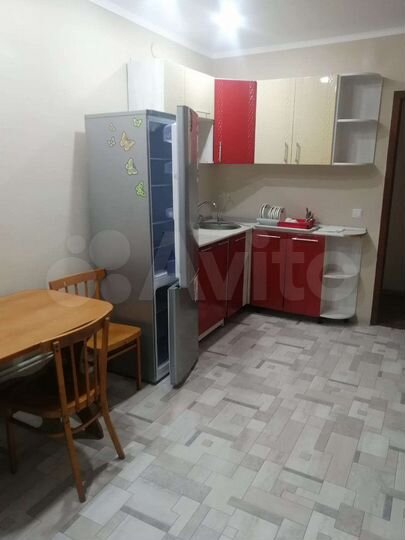 2-к. квартира, 64 м², 1/3 эт.