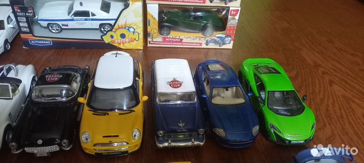 Машинки модельки