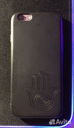 Гравировка на чехле телефона