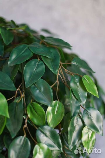 Искусственное дерево, декор