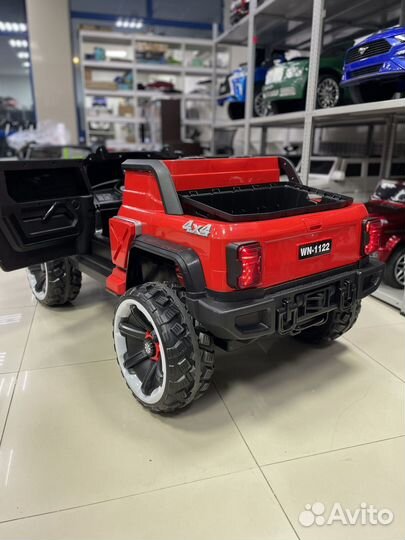 Детский электромобиль двухместный