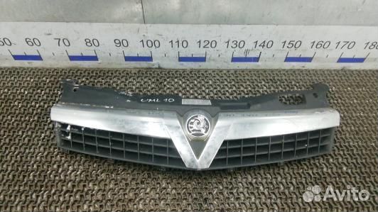 Решетка радиатора opel astra H (UML10QF01)