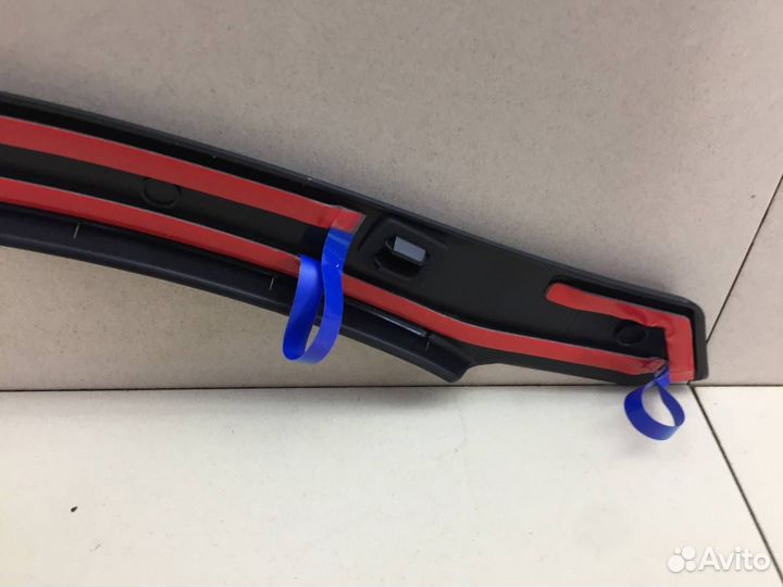 Накладка заднего крыла правого Honda Crosstour 201