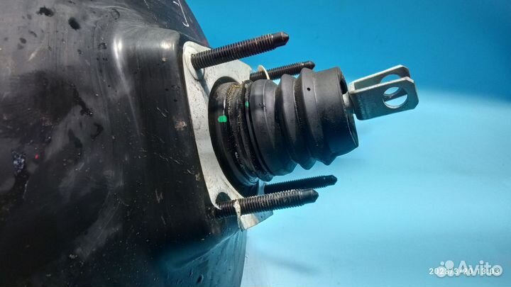 Вакуумный усилитель тормозов для Ford Focus 2