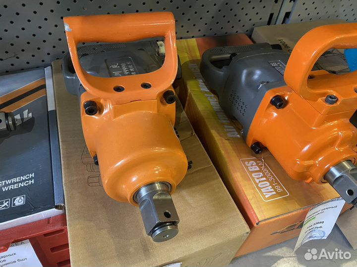 Пневногайковерт грузовой ударный 2400н.м