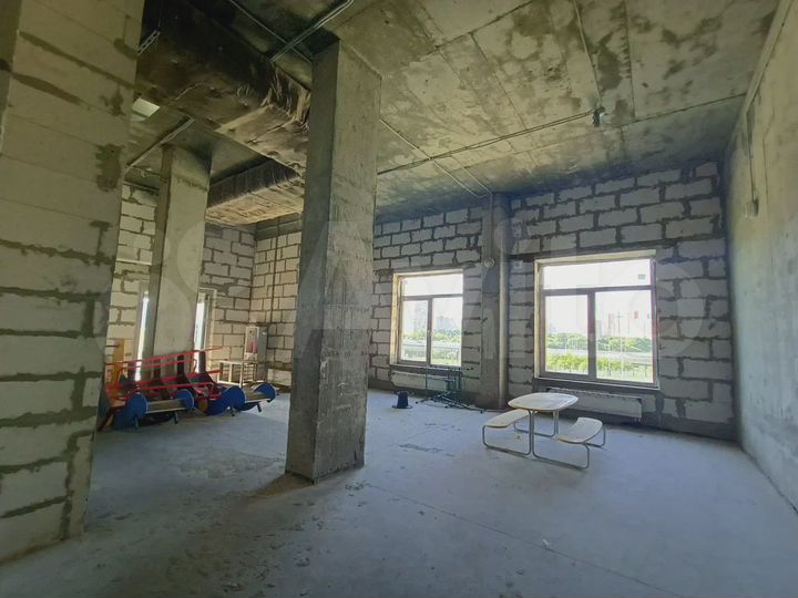 Торговое помещение площадью 118 кв.м