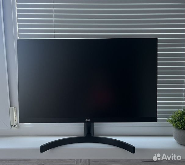 Монитор LG 22MK600M-B