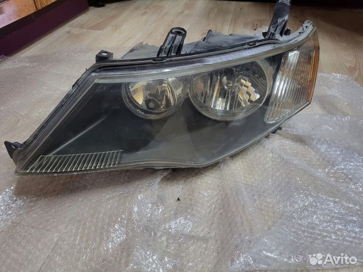 Блок фара mitsubishi outlander XL