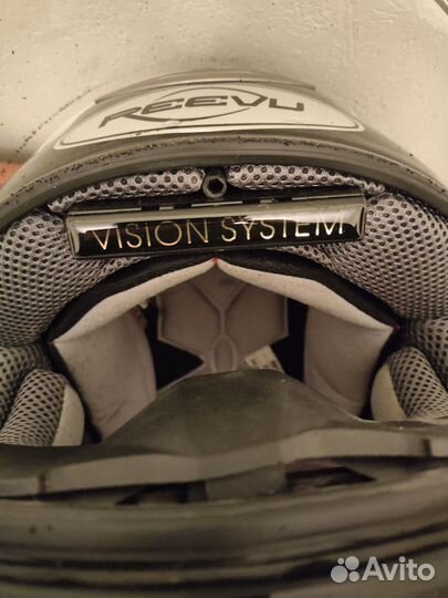 Мотошлем Reevu с зеркалом заднего вида
