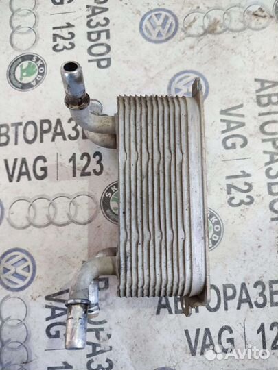 Радиатор масляный Volvo S40 2.5