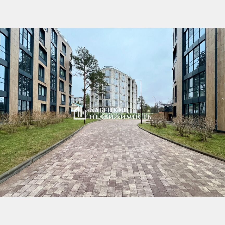 1-к. апартаменты, 43,3 м², 1/6 эт.