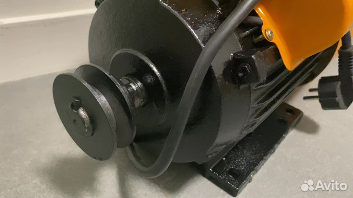 Электродвигатель 2.2 кВт 220В