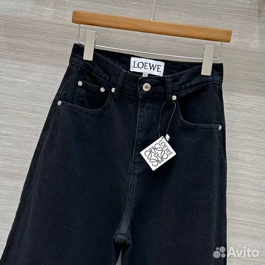 Джинсы бананы loewe