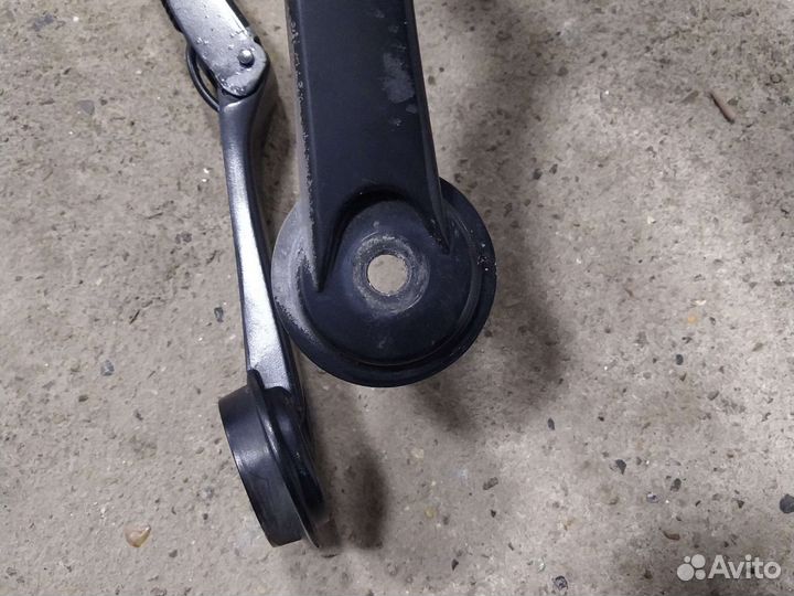 Поводок дворника ford focus3