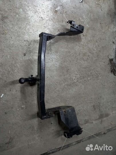 Фаркоп на mitsubishi outlander 3