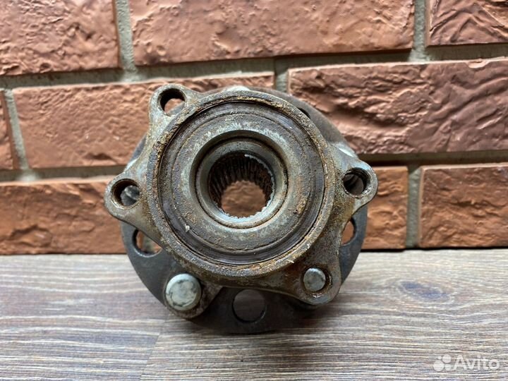 Ступица задняя Mitsubishi Outlander XL Asx