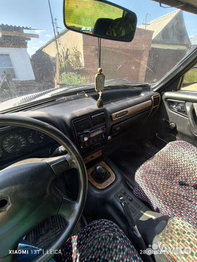 ГАЗ 3110 Волга 2.4 МТ, 2000, 150 000 км