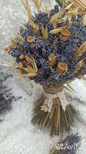 Букет из сухоцветов лаванды
