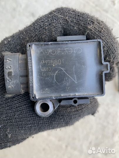 Катушка зажигания Volvo S60 S80 XC70 V70 XC90