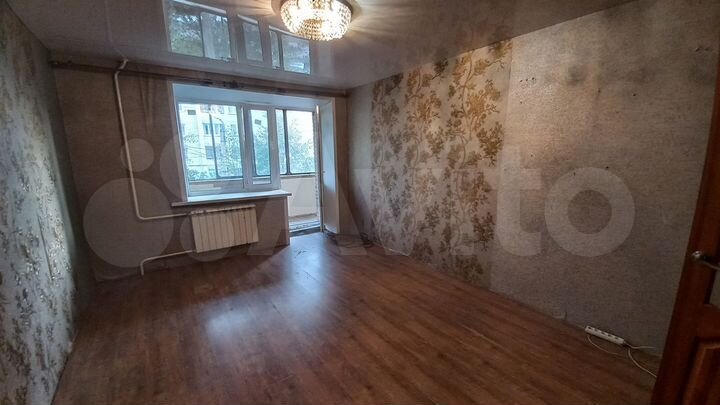 3-к. квартира, 60 м², 2/5 эт.