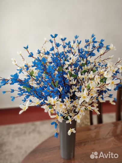 Искуственных цветы букет